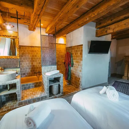 Santolina Etrusca Bed And Breakfast, Sauna, Hammam, Jacuzzi Vakantiehuis *