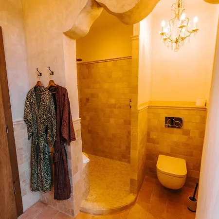 Santolina Etrusca Bed And Breakfast, Sauna, Hammam, Jacuzzi Vakantiehuis