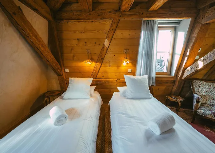 Santolina Etrusca Bed And Breakfast, Sauna, Hammam, Jacuzzi بيت للعطل *