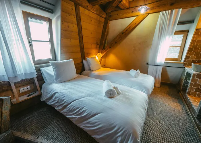 Santolina Etrusca Bed And Breakfast, Sauna, Hammam, Jacuzzi بيت للعطل